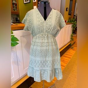 NEW  NEVER WORN  Light olive green sz L eyelet summer dress